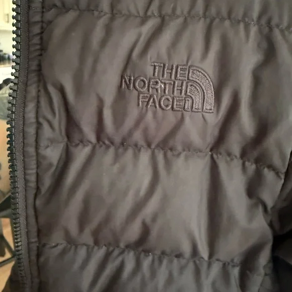 Kids North Face Black Puffer Jacket - XS